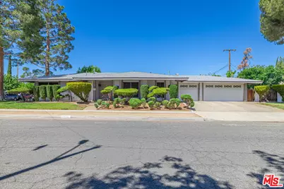 37935 26th St, Palmdale, CA 93550 - Photo 1