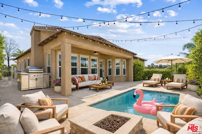 37 Shoreline Dr, Rancho Mirage, CA 92270 - Photo 1