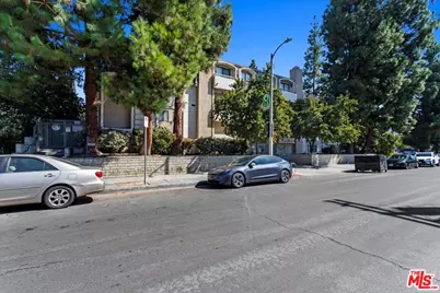 7230 Kelvin Ave #6, Winnetka, CA 91306 - Photo 1