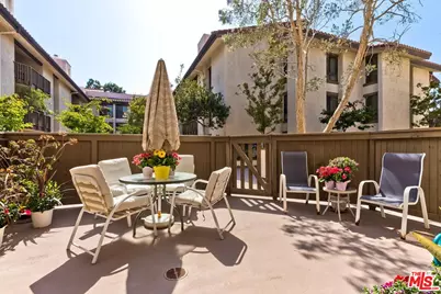 8515 Falmouth Ave #208, Playa del Rey, CA 90293 - Photo 1