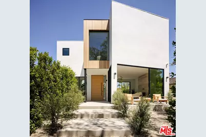 116 S Gretna Green Way, Los Angeles, CA 90049 - Photo 1