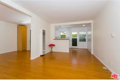 2410 Abbot Kinney Blvd, Venice, CA 90291 - Photo 1