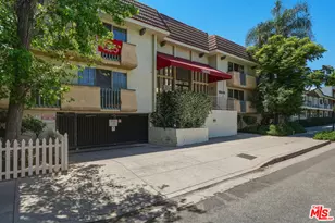18640 Collins St, Tarzana, CA 91356 - Photo 1