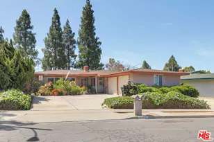 1019 American Pl, Costa Mesa, CA 92627 - Photo 1