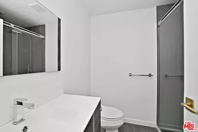2387 Stratford Cir, Los Angeles, CA 90077 - Photo 1