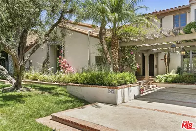 512 N Palm Dr, Beverly Hills, CA 90210 - Photo 1
