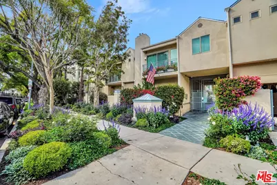 14101 Dickens St #10, Sherman Oaks, CA 91423 - Photo 1