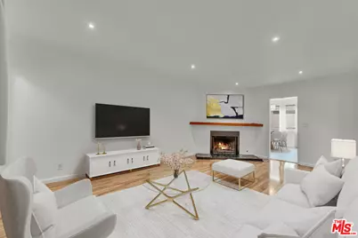 15457 Moorpark St #3, Sherman Oaks, CA 91403 - Photo 1