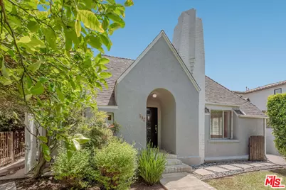 542 N Sierra Bonita Ave, Los Angeles, CA 90036 - Photo 1