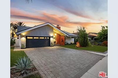 941 N Del Sol Ln, Diamond Bar, CA 91765 - Photo 1