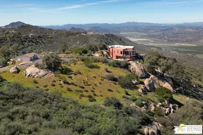 19210 Highland Hills Dr, Ramona, CA 92065 - Photo 1