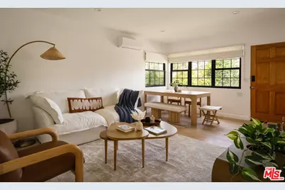 207 S Aviation Blvd, Manhattan Beach, CA 90266 - Photo 1