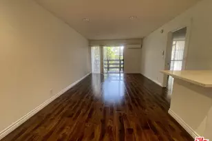 525 S Ardmore Ave, Los Angeles, CA 90020 - Photo 1