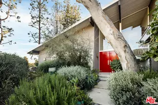 2419 Banyan Dr, Los Angeles, CA 90049 - Photo 1
