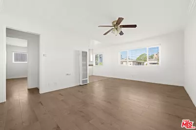 1032 S Bedford St #3, Los Angeles, CA 90035 - Photo 1