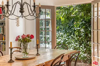 5630 Spreading Oak Dr, Los Angeles, CA 90068 - Photo 1