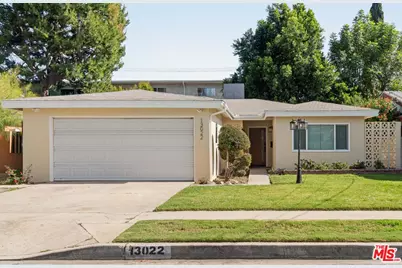 13022 Aetna St, Los Angeles, CA 91401 - Photo 1
