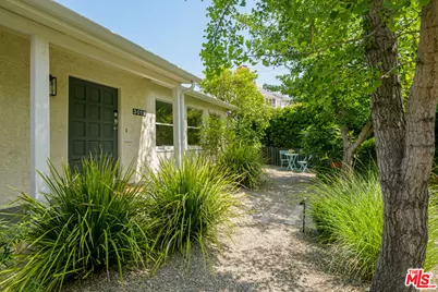 3019 Maxwell St, Los Angeles, CA 90027 - Photo 1