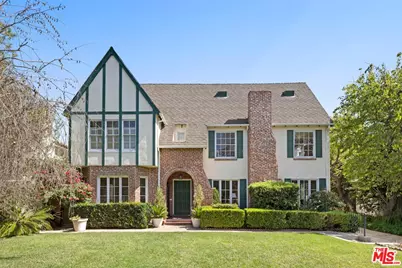 832 S Windsor Blvd, Los Angeles, CA 90005 - Photo 1