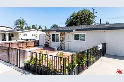 12024 208th St, Lakewood, CA 90715 - Photo 1