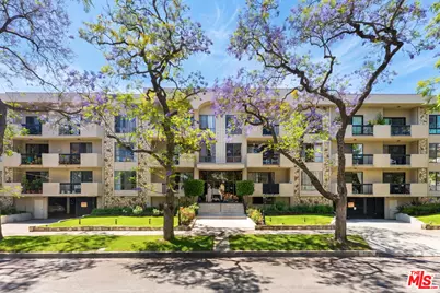 423 N Palm Dr #102, Beverly Hills, CA 90210 - Photo 1