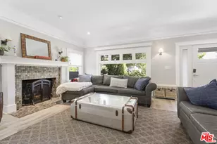 937 S Tremaine Ave, Los Angeles, CA 90019 - Photo 1