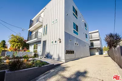 10803 Kling St ##1, Toluca Lake, CA 91602 - Photo 1