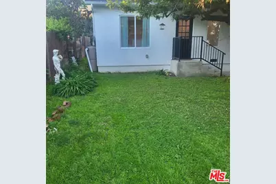 10829 W Woodbine St, Los Angeles, CA 90034 - Photo 1