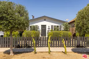 1269 S Muirfield Rd, Los Angeles, CA 90019 - Photo 1