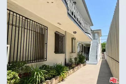 1010 N Stanley Ave #8, Los Angeles, CA 90046 - Photo 1