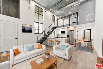 11013 Hartsook St #101, North Hollywood, CA 91601 - Photo 1