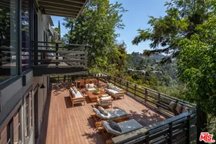 8595 Skyline Dr, Los Angeles, CA 90046 - Photo 1