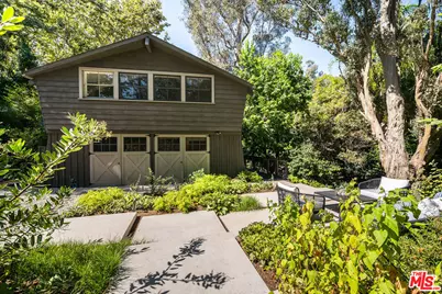 689 Brooktree Rd, Santa Monica, CA 90402 - Photo 1