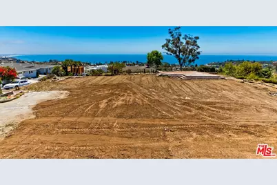 737 Enchanted Way, Pacific Palisades, CA 90272 - Photo 1