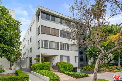 419 N Oakhurst Dr #203, Beverly Hills, CA 90210 - Photo 1