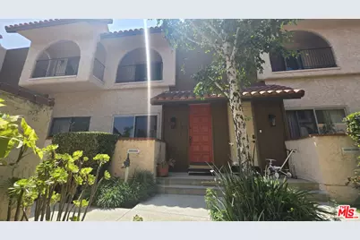 1711 Grismer Ave #56, Burbank, CA 91504 - Photo 1