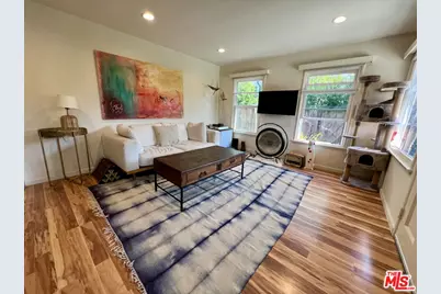 943 Indiana Ave, Venice, CA 90291 - Photo 1