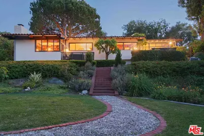 2437 Via Sonoma, Palos Verdes Estates, CA 90274 - Photo 1