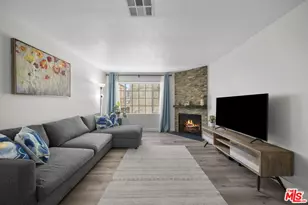 7658 Topanga Canyon Blvd, Canoga Park, CA 91304 - Photo 1