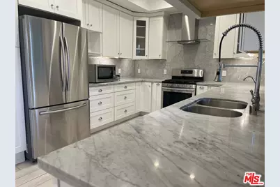 1654 Greenfield Ave #101, Los Angeles, CA 90025 - Photo 1