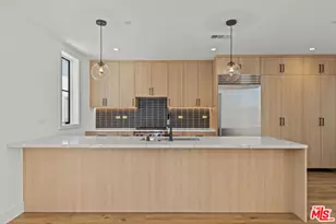 5536 Tova Rd, Sherman Oaks, CA 91411 - Photo 1