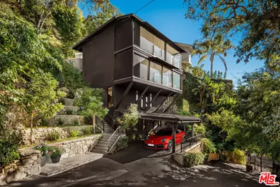 1782 Viewmont Dr, Los Angeles, CA 90069 - Photo 1