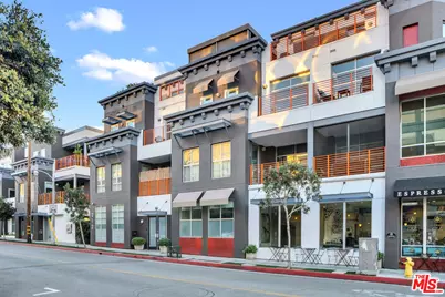 212 Marine St #203, Santa Monica, CA 90405 - Photo 1