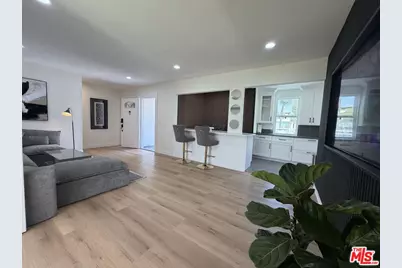 11836 Laurelwood Dr, Studio City, CA 91604 - Photo 1