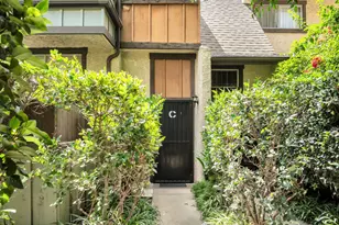 13567 Valerio St, Van Nuys, CA 91405 - Photo 1