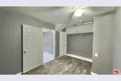4052 W 103rd St, Inglewood, CA 90304 - Photo 1