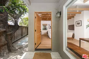 704 Vernon Ave, Venice, CA 90291 - Photo 1