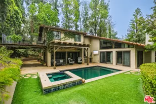 17431 Sumiya Dr, Encino, CA 91316 - Photo 1