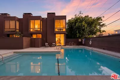 1033 Carol Dr #T16, West Hollywood, CA 90069 - Photo 1