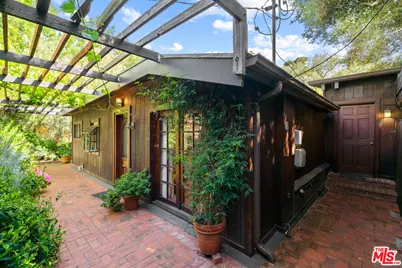 21550 Summit Trl, Topanga, CA 90290 - Photo 1